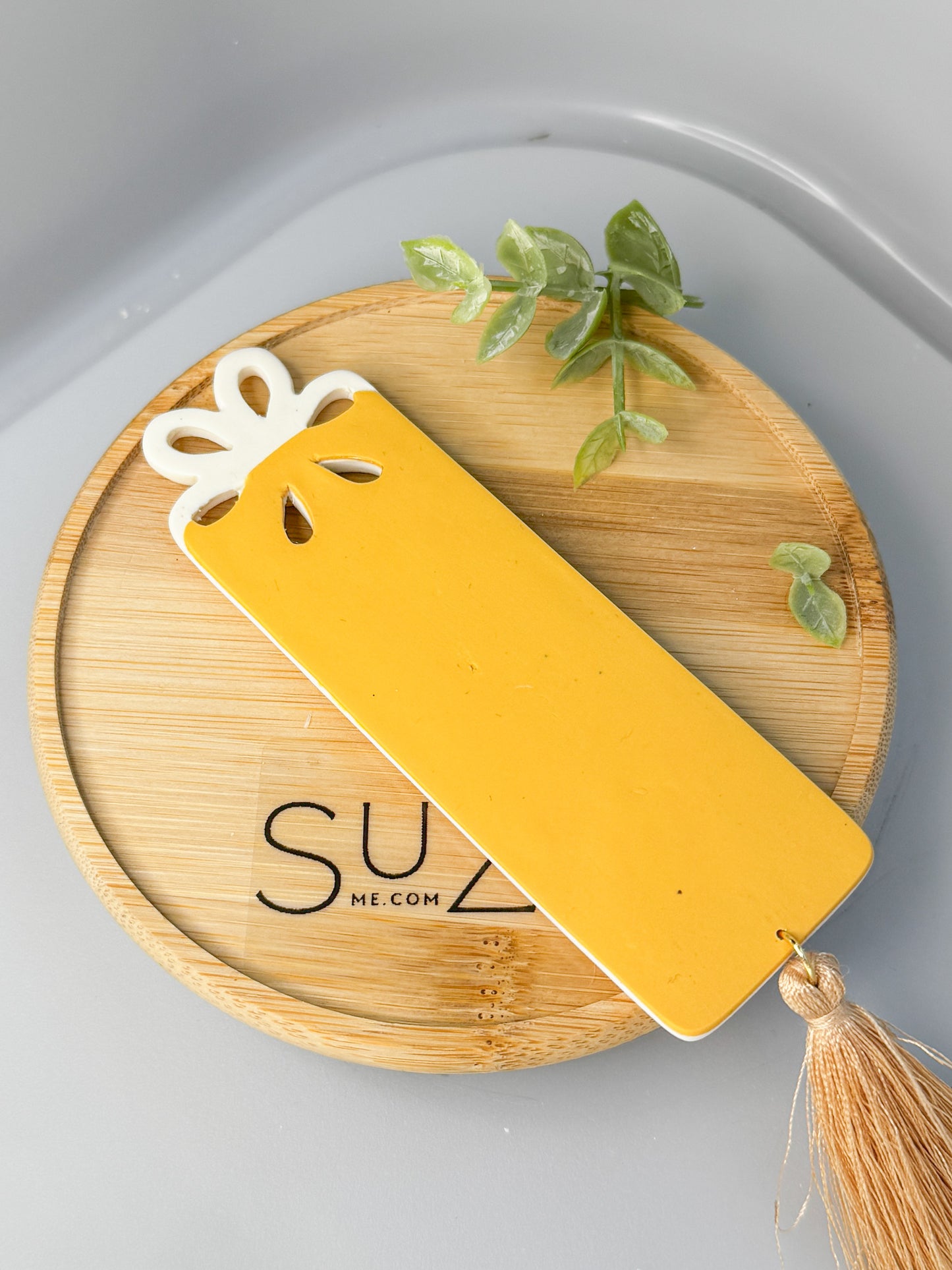 Daisy Bookmark